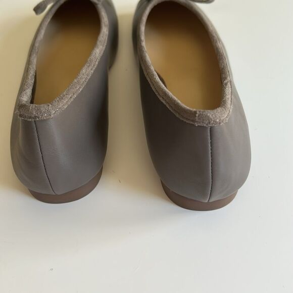 C.Paravano Women's Pump Square Toe Low Block Heels, Grey, Size 39/8 -8.5 NWOT - Picture 5 of 10